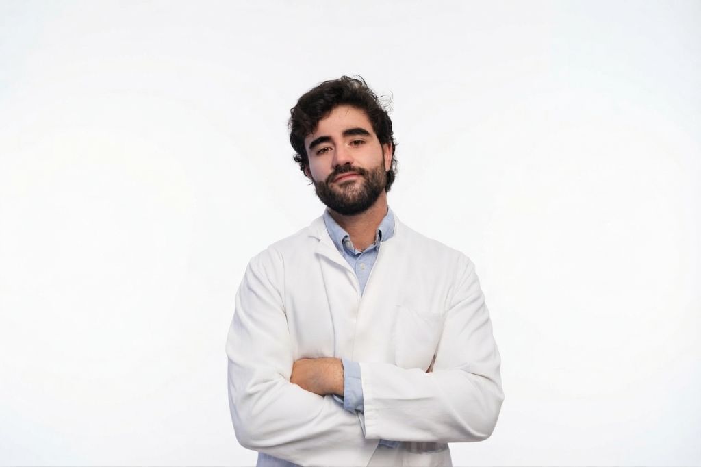 Dr. Miguel Toledo, especialista en Urología